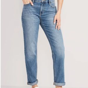 Midrise boyfriend straight jeans old navy